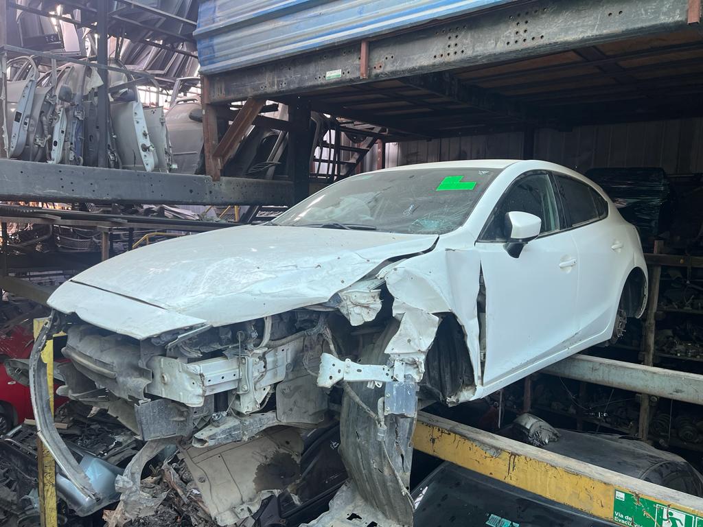  Mazda 3 2015    EN DESARME